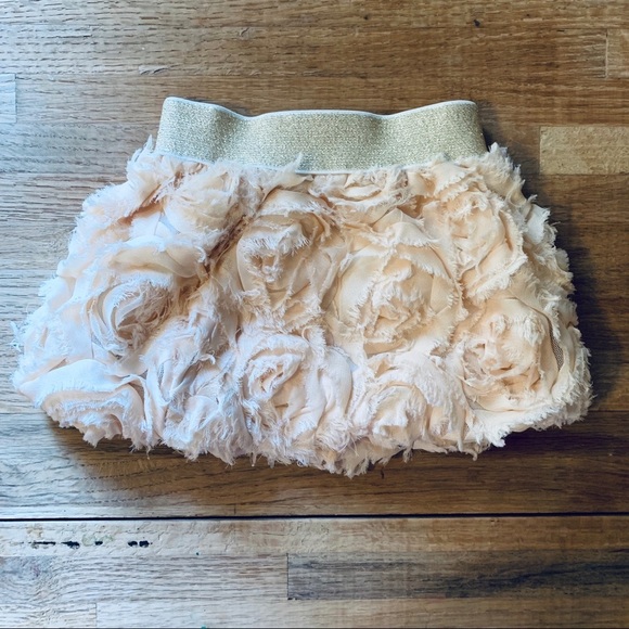 The Children's Place Other - Little girl GORGEOUS gold skirt
